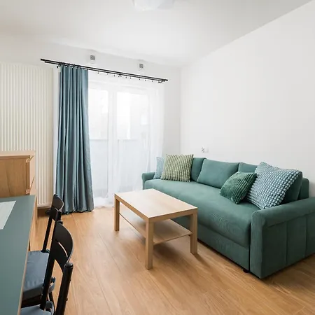 Praga Bliska Pleasant By Bookinghost