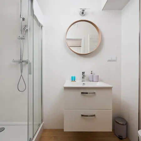 Praga Bliska Pleasant By Bookinghost * Varsóvia