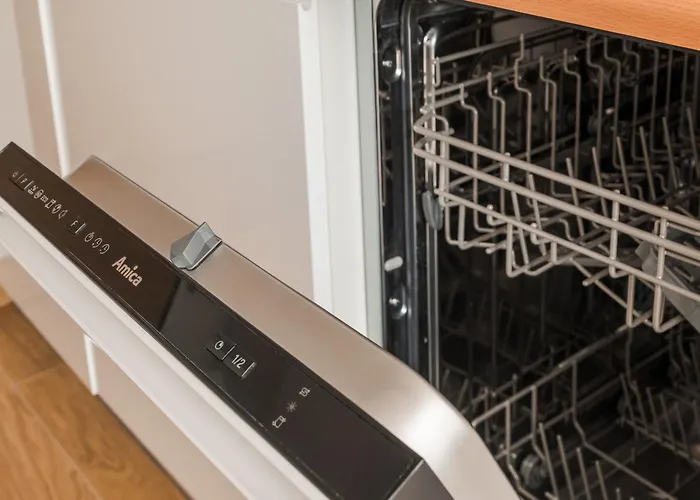 Praga Bliska Pleasant By Bookinghost