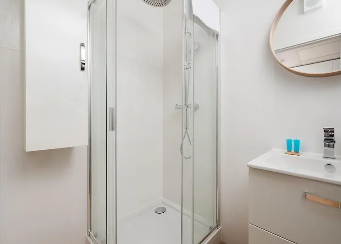 Apartment Praga Bliska Pleasant By Bookinghost *